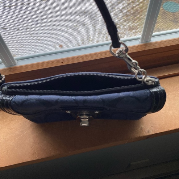 coach wristlet - Picture 5 of 5